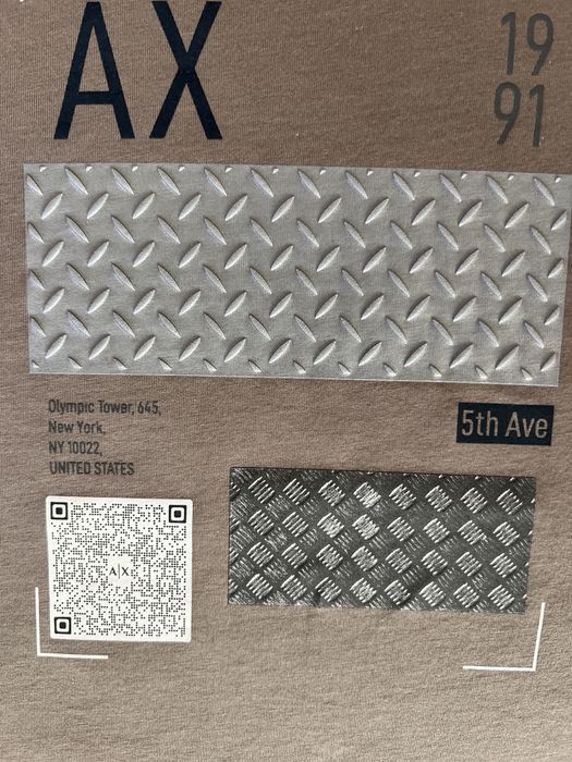 Футболка Armani Exchange S plus-М