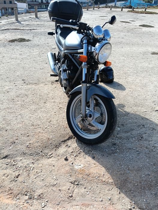 Moto Yamaha xj600N