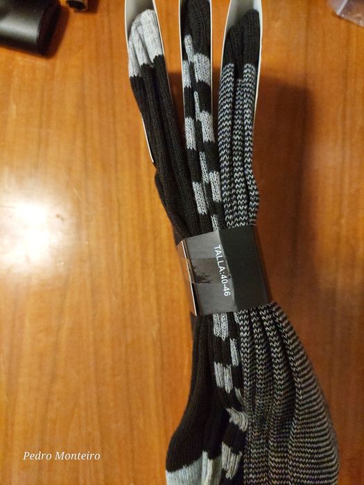 3 pares de meias novas com etiqueta