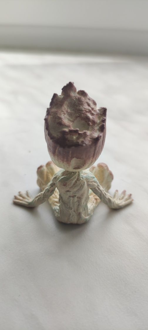 Własnoręcznie malowane figurki Groot - 3D druk