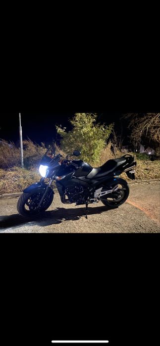 Suzuki gsr 600 !