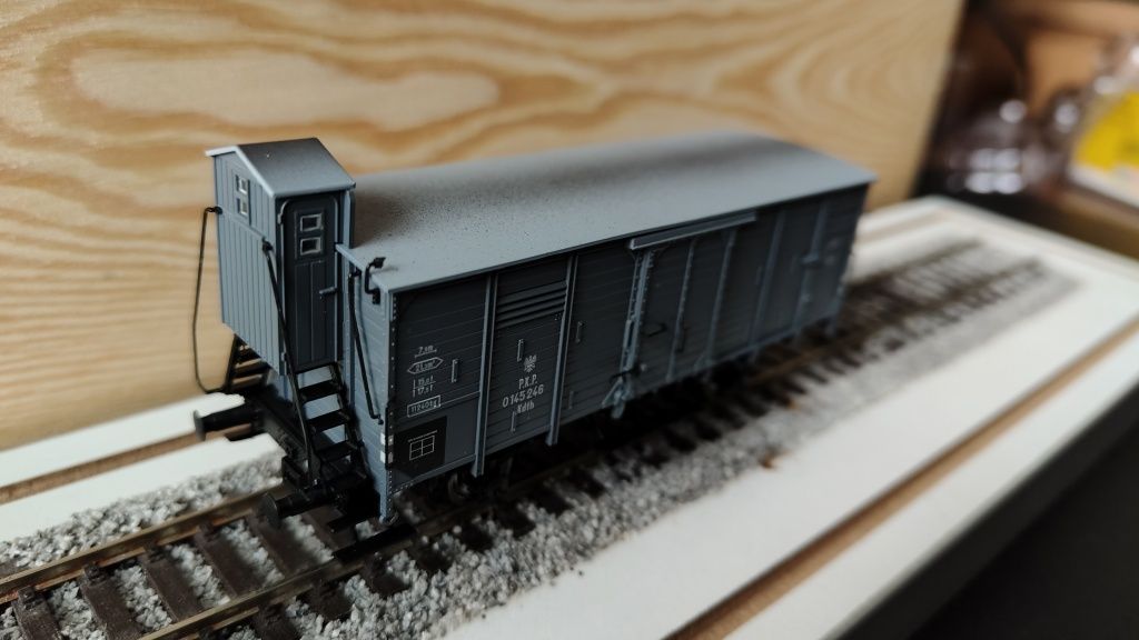 BRAWA 49780 Wagon kryty Kdth PKP Ep.IIIb