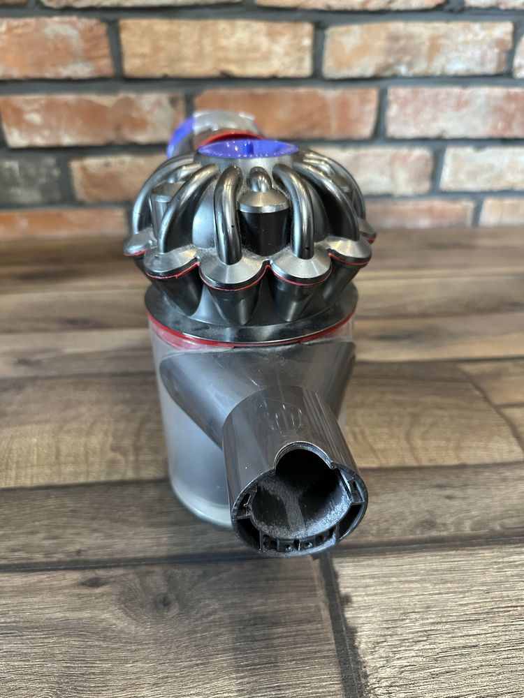 Dyson V8 odkurzacz bezprzewodowy akumulatorowy