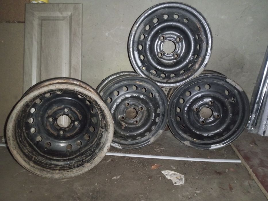 Продаю диски на ланос R 13