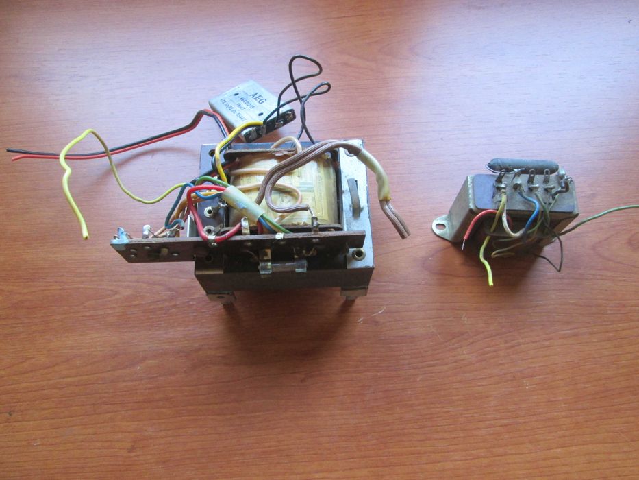 Rádio Peças NordMende Elektra E13 (1960/1961)