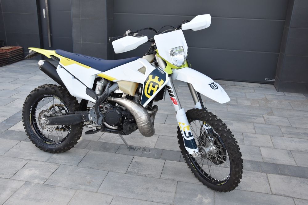Motocykl Husqvarna 300 TE 2022