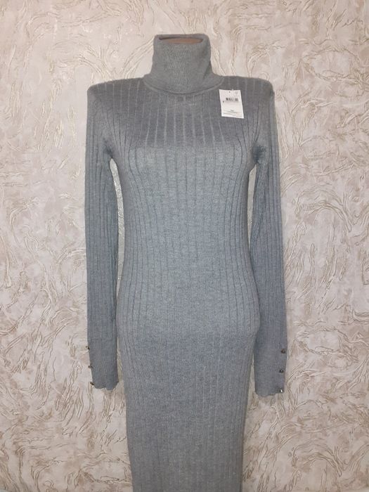 Сукня/гольф машинної в'язки розмір М