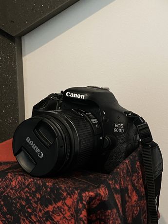 Aparat Cacon 600D + Kit 18-55mm i Helios 4-4