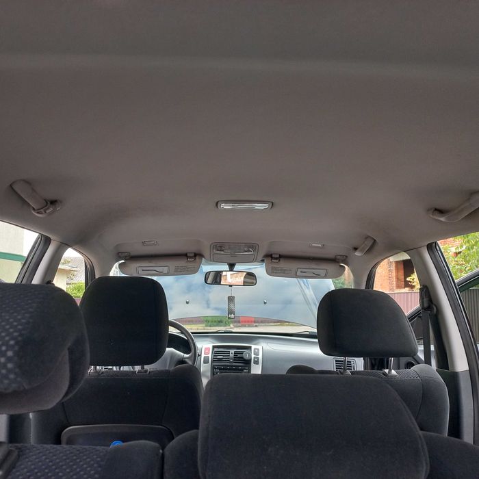 Hyundai Tucson, I покоління  2.0 DOHC МТ (142 к.с.) 4WD  Base