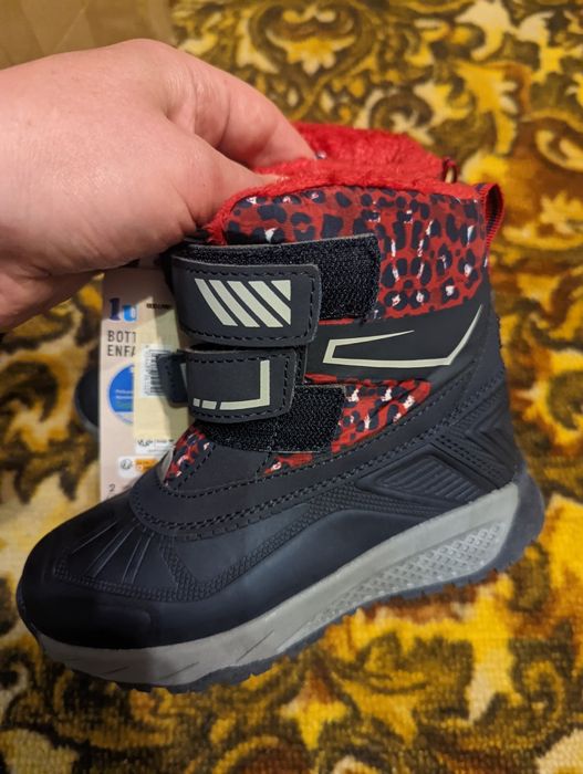 Зимові чоботи термоботінки lupilu