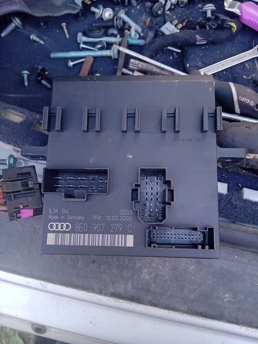 Audi a4 b6 b7 moduł świateł