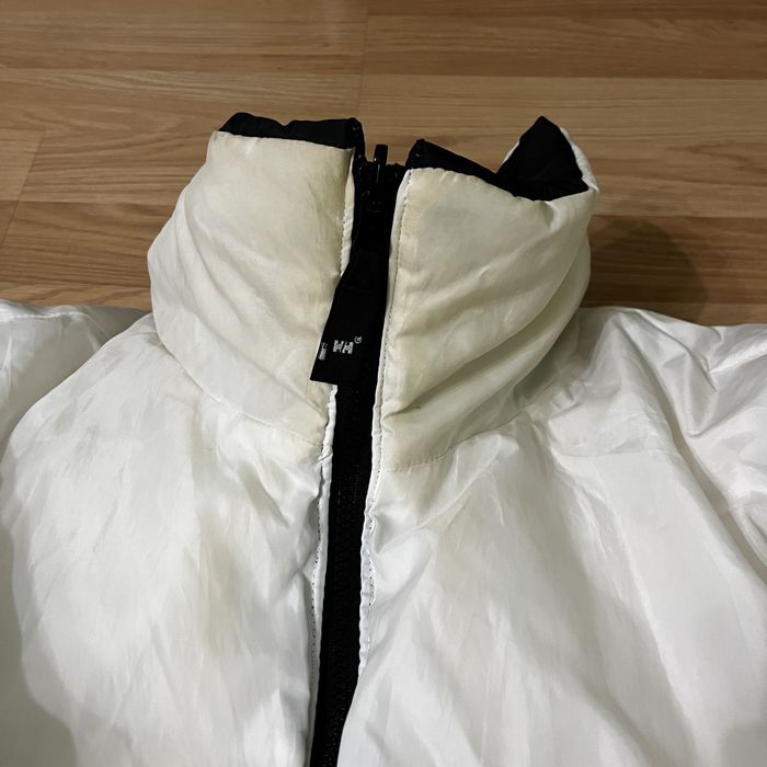 Пуховик Helly Hansen