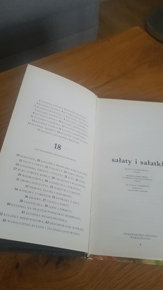 Sałaty i sałatki - encyklopedia sztuki kulinarnej