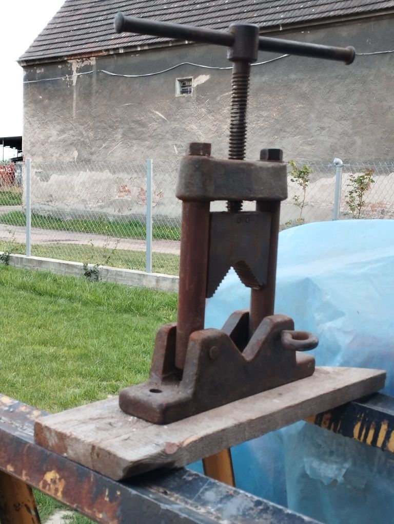 Imadło hydrauliczne