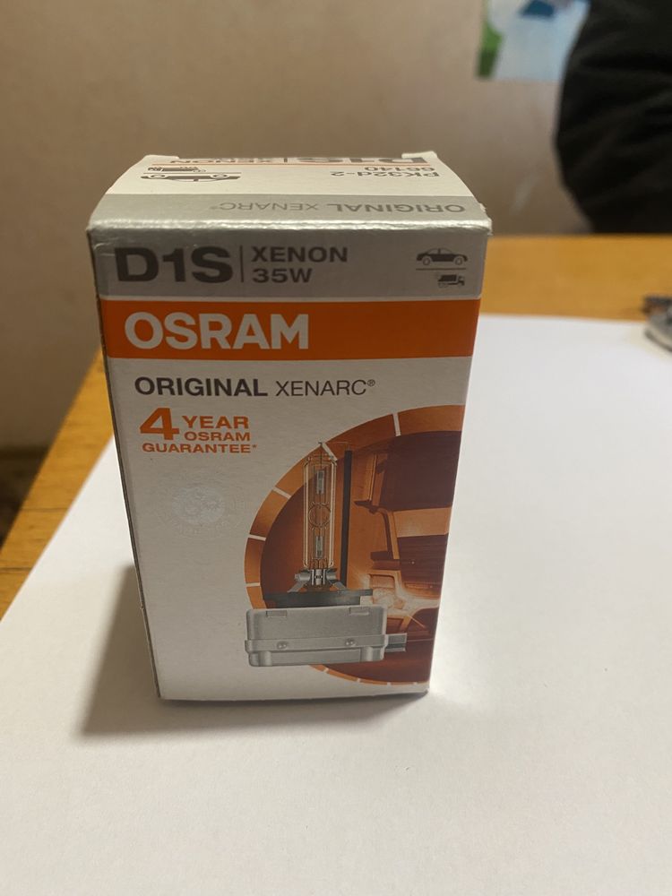Ксеноновая лампа Osram D1S 35w
