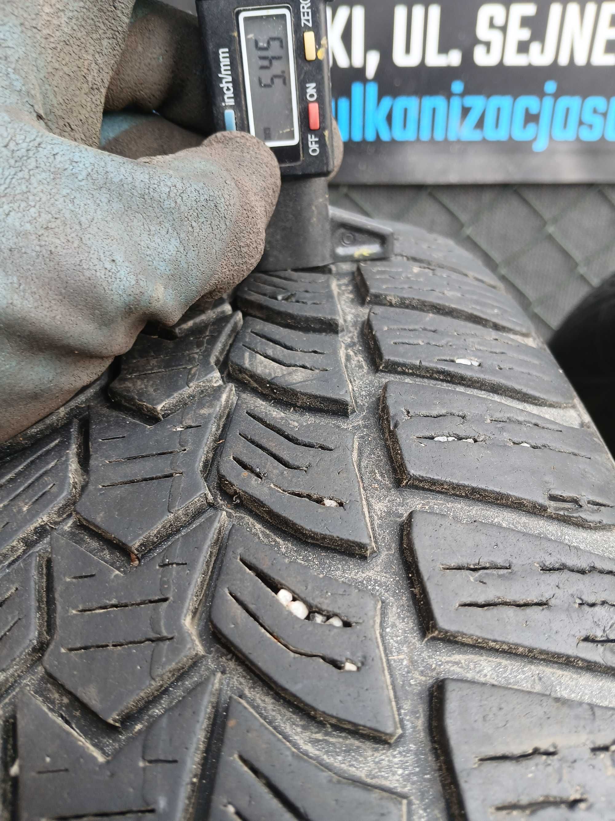 2x używane opony zimowe 215/65 R16 Dębica Frigo Gwarancja Montaż