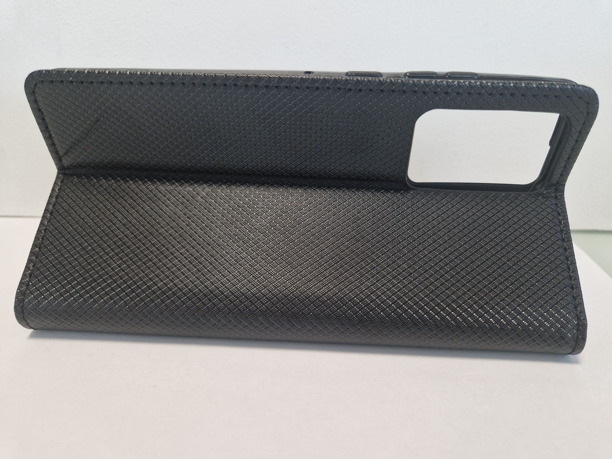Kabura Smart Book Magnet do Motorola Moto G85 5G Czarna
