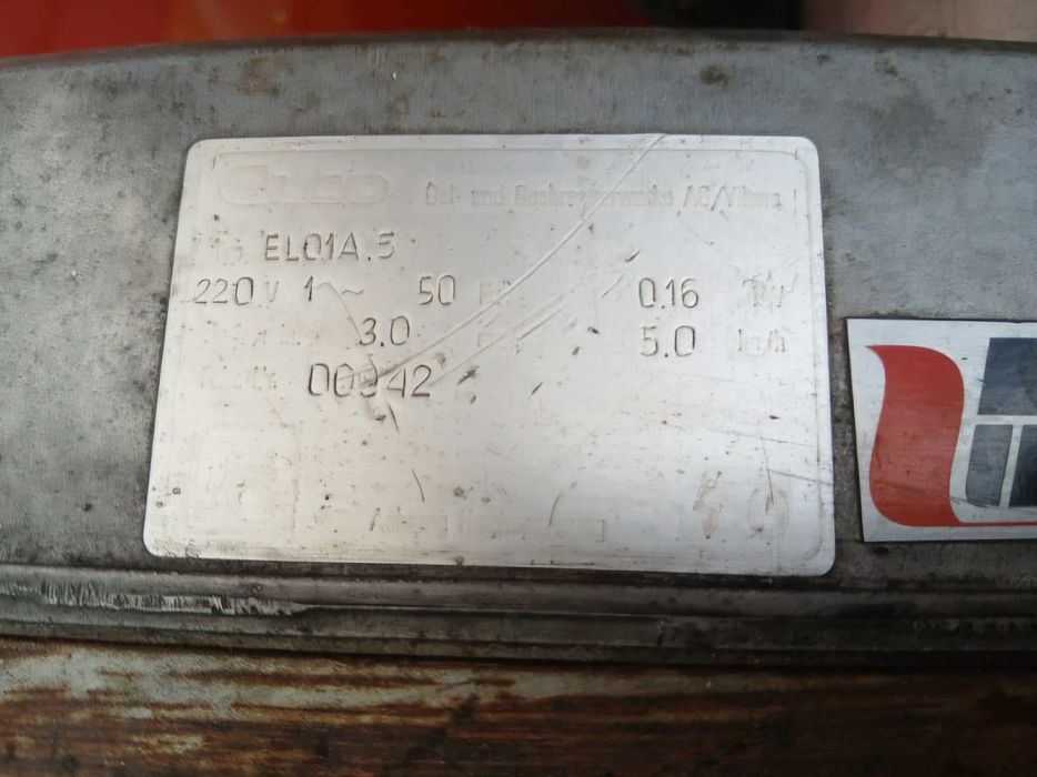 Kocioł grzewczy na olej opałowy PINUS-TERM typ K z dmuchawą