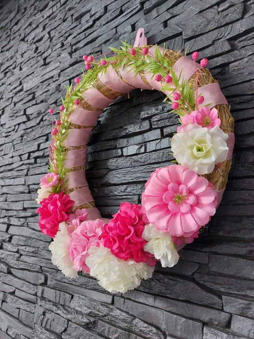 Wianek wiosenny ręcznie robiony