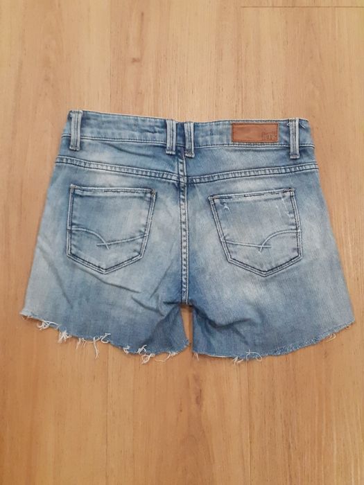 Calções azul claro da ZARA