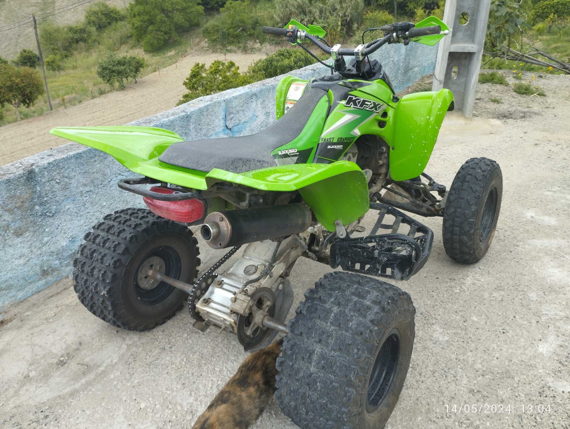 Moto4 Kawasaki KFX 400  de 2003