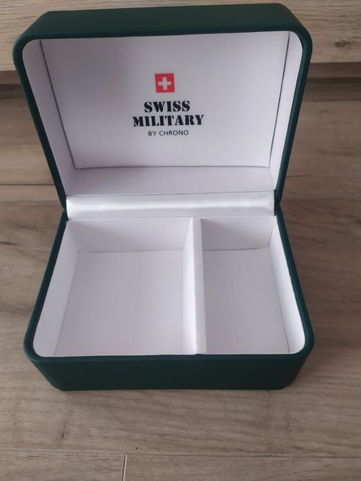 Swiss military pudełko