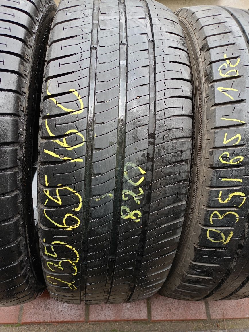 Opony letnie 235/65r16C 4sztuki  Michelin, Pirelli 820 zł 4szt