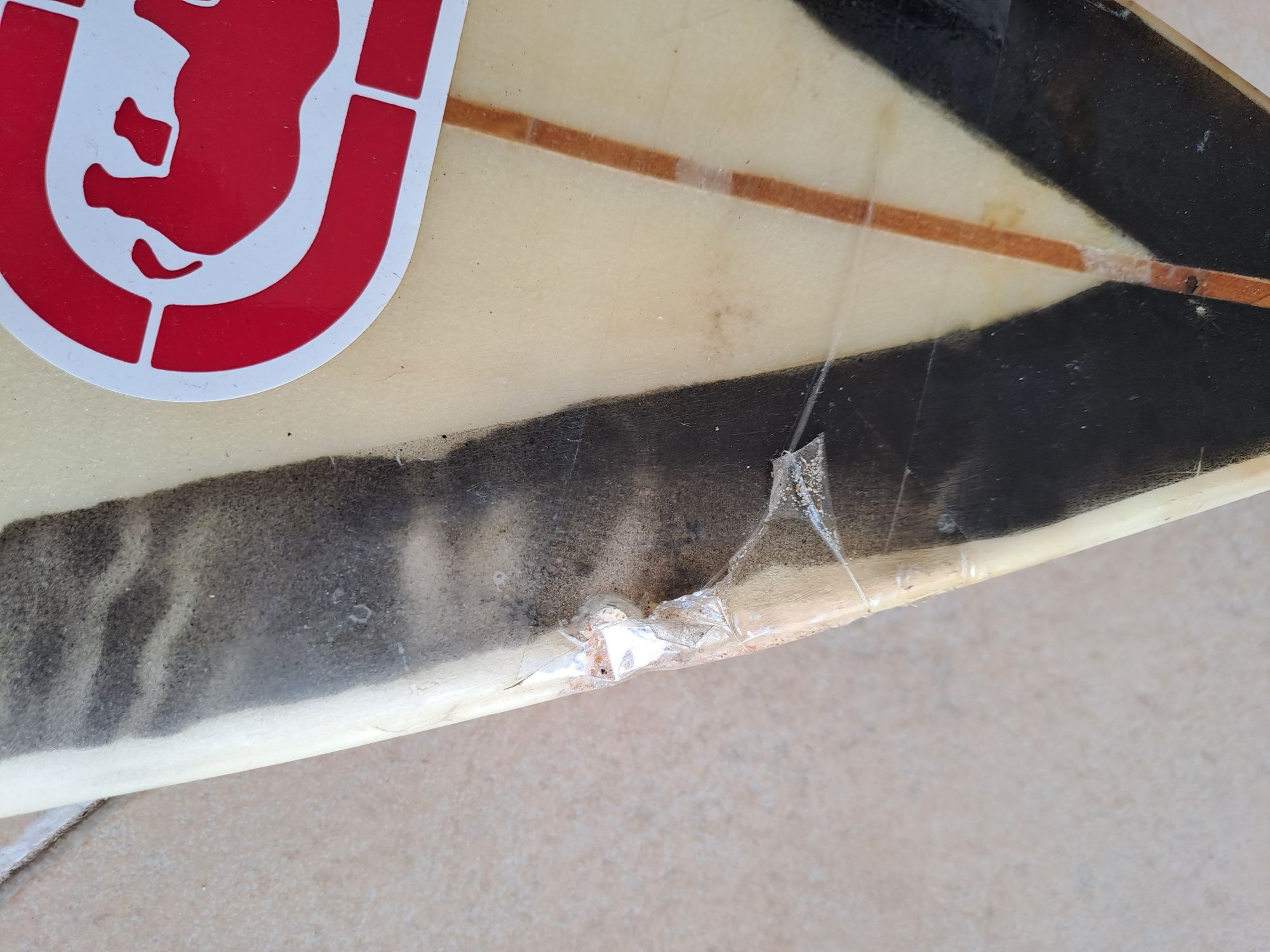 Prancha de Surf Polen 6'4" – Bennett Foam – Usada