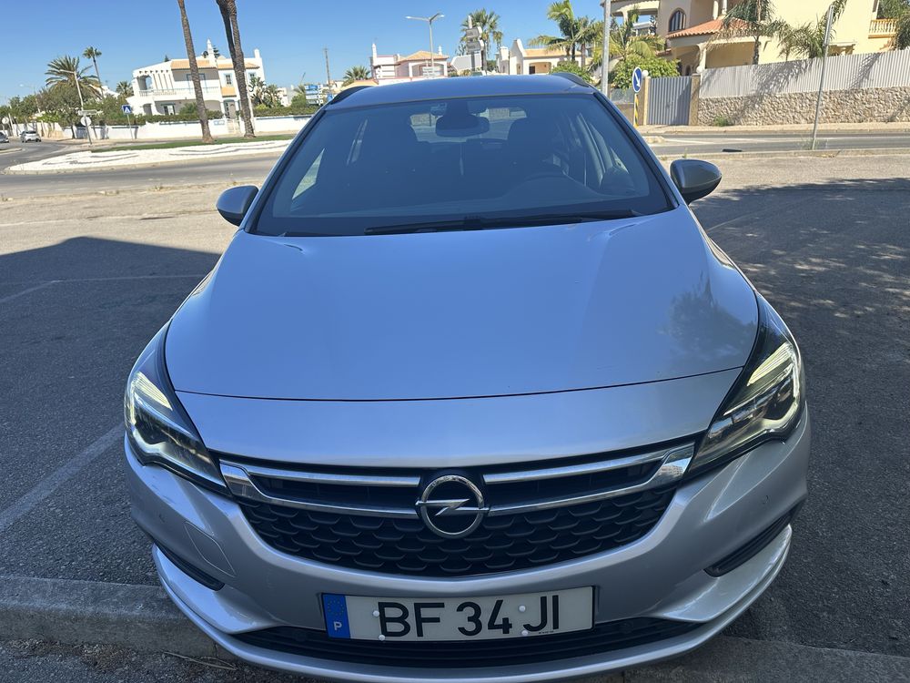 Opel astra 1.6 sports tourer