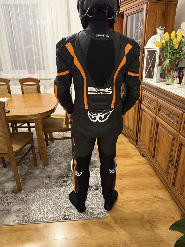 Kombinezon motocyklowy r.50 berik