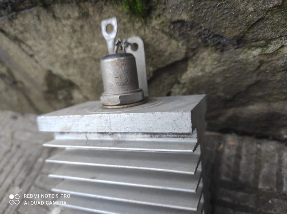 Тиристор ТО142-80-12 з радіатором