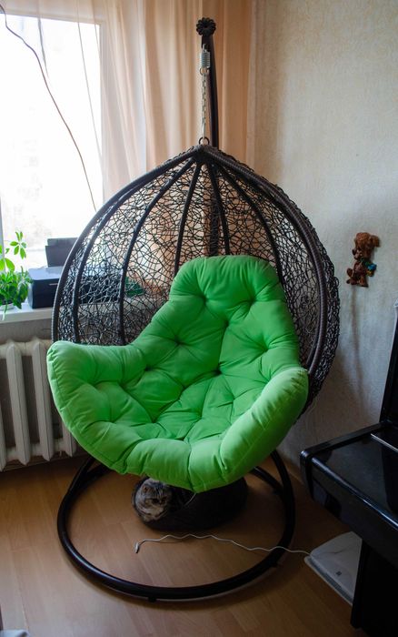 Підвісне крісло кокон