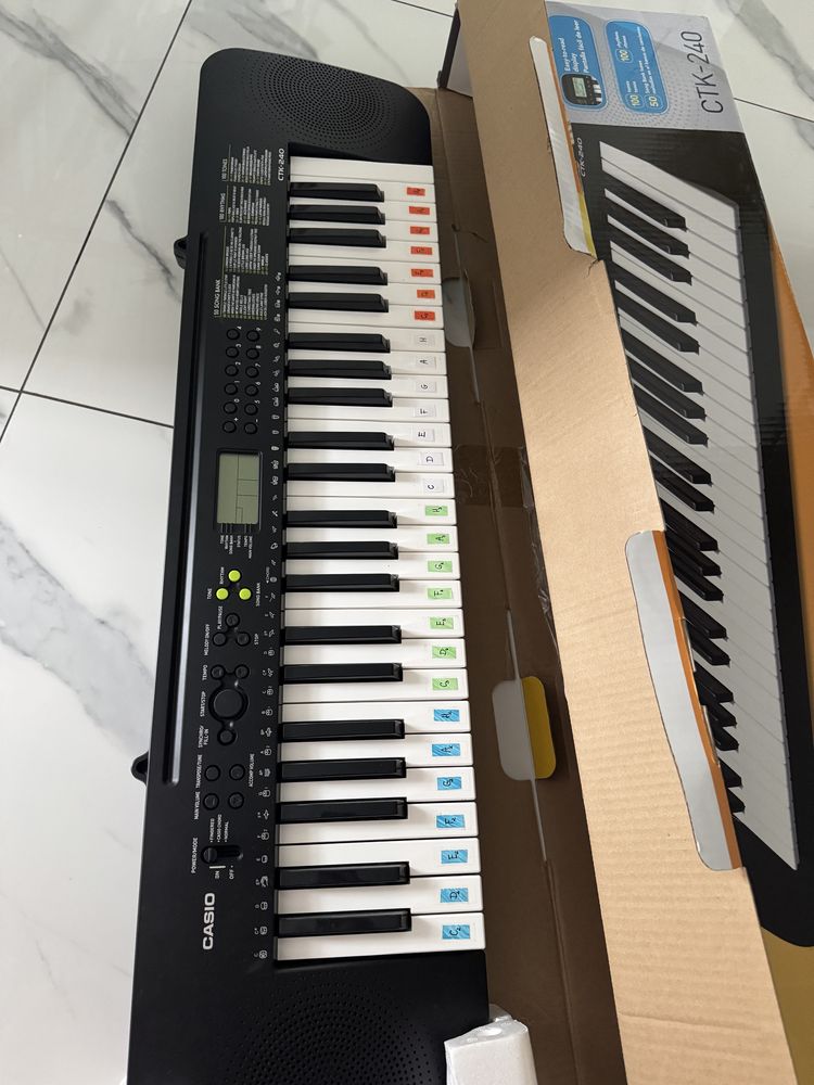 Casio keyboard ctk-240