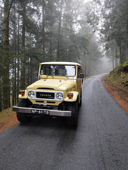 Aluguer carro clássico Toyota BJ40, casamentos, eventos