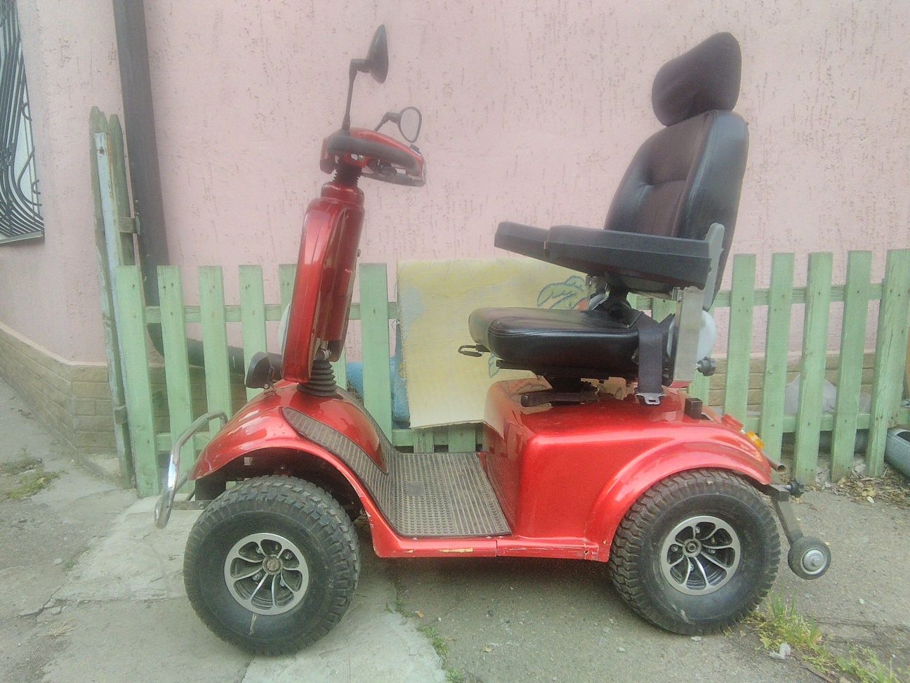 Продам электро скутер для пожилых людей и инвалидов.