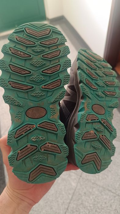 Tênis trail criança