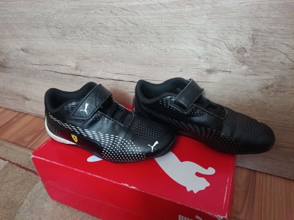 Взуття. Підліткове