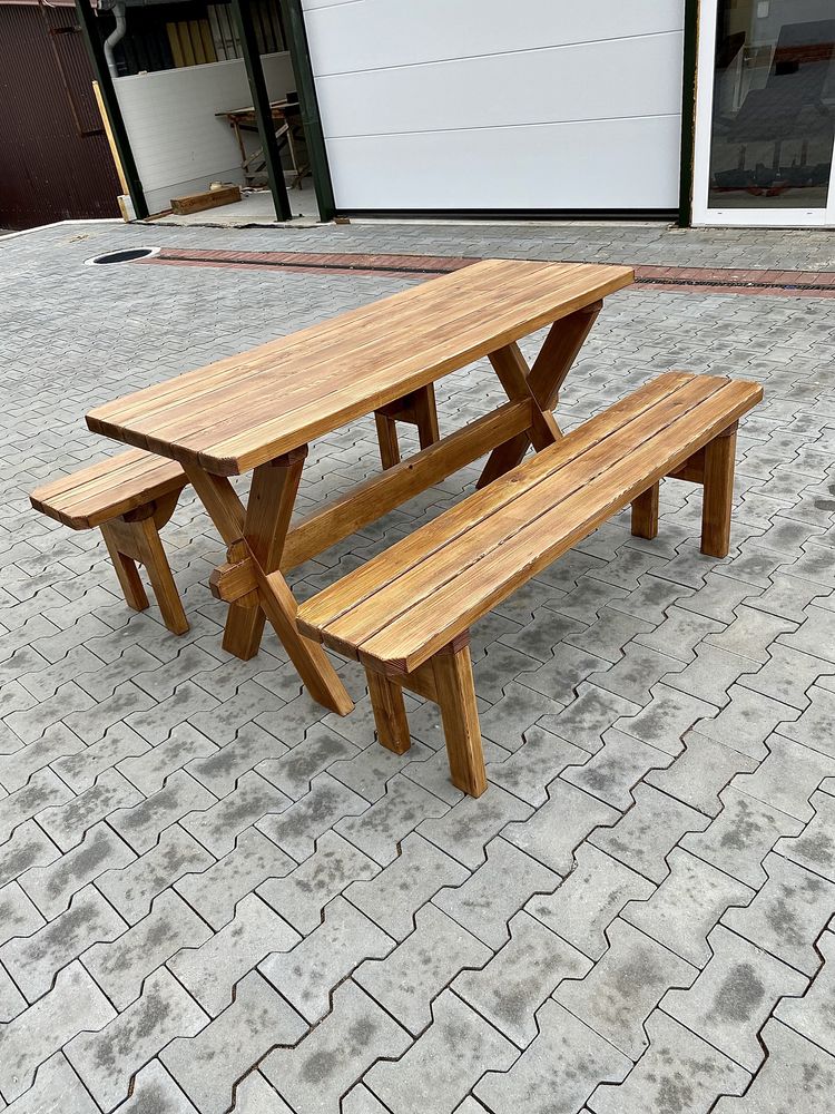 Nowy stół  ogrodowy