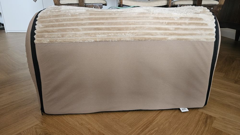 Legowisko-domek dla psa / kota