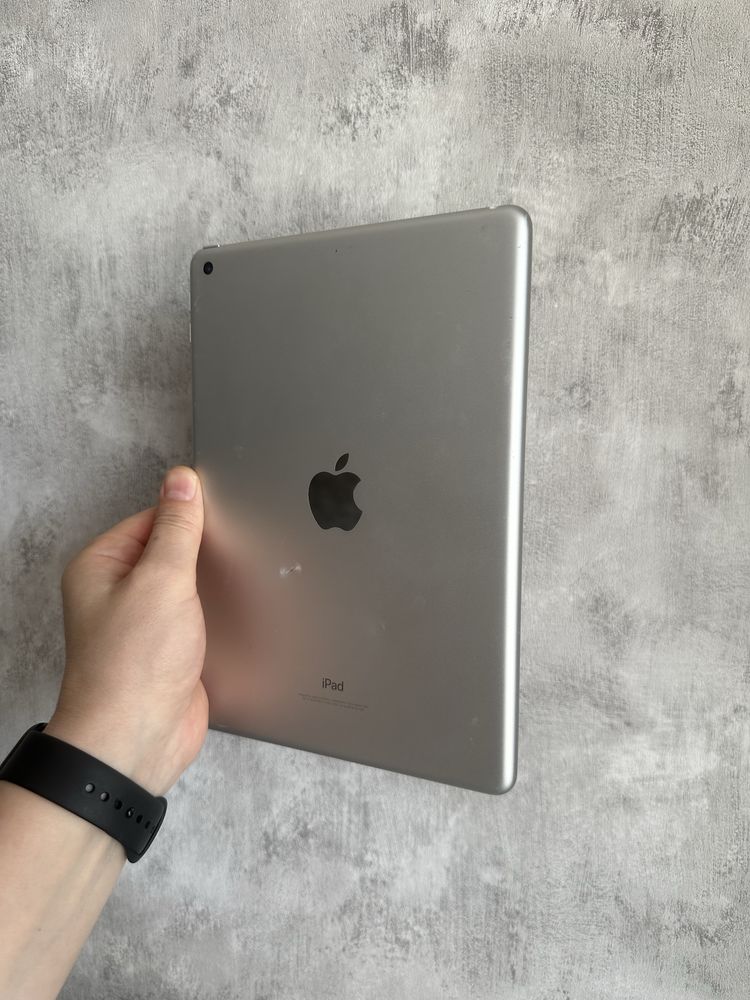 iPad 6 128Gb Wi-FI