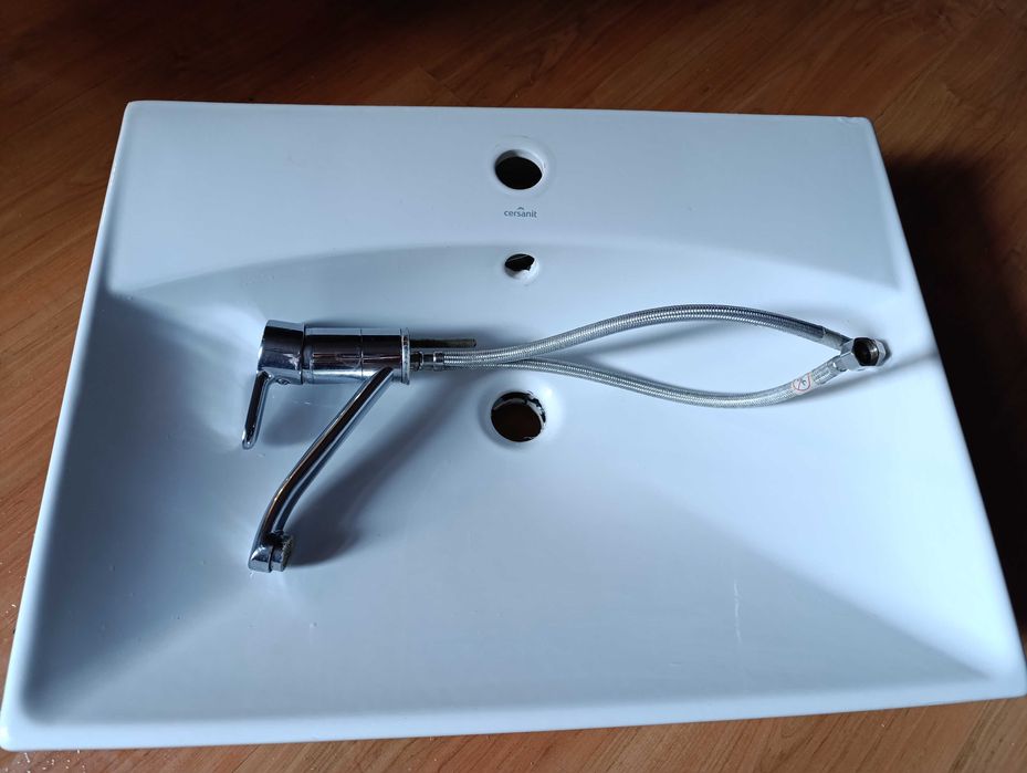 Umywalka Cersanit 60 cm