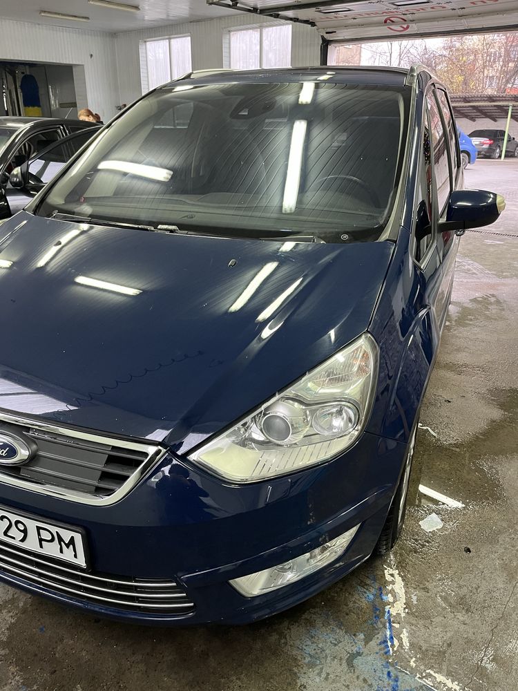 Форд гелексі. Комфортний автомобіль. Обмін на повнопривідне авто.