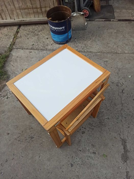 Столик детский ученический