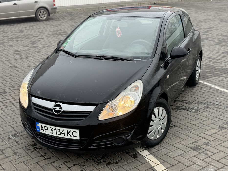 Opel Corsa  1,3 бензин (не крашен )