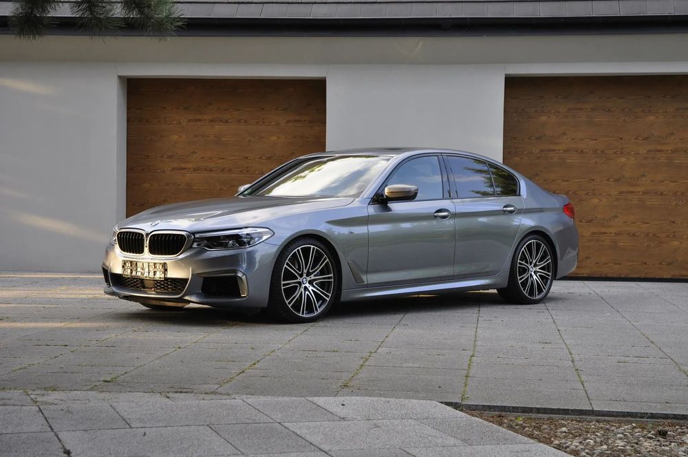 BMW Seria 5 M550i-Harman/Kardon-Kamery360-AdaptiveLED-Masaże-Radar