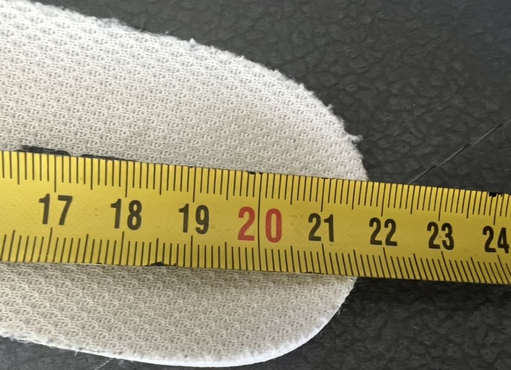 Białe sneakersy do szkoły lekkie wyhodne r. 33