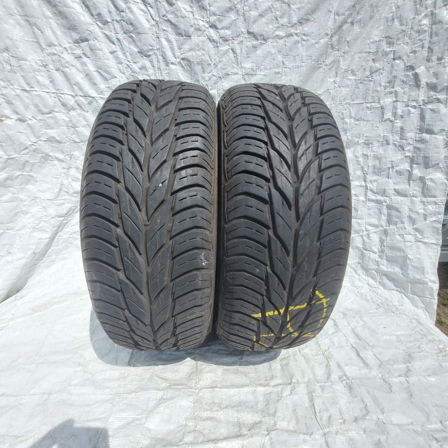 185/60r14 uniroyal RainSport