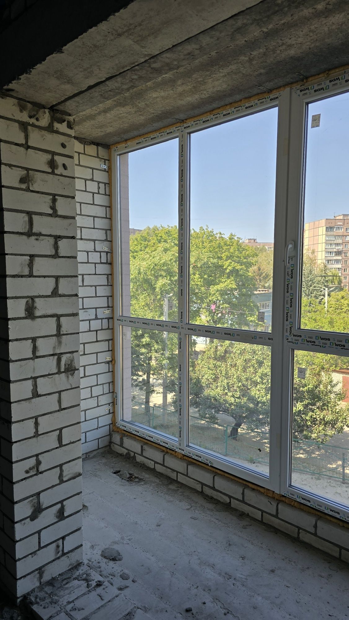 Продам свою 1 к.квартиру в ЖК Левобережный на Мольера, 77