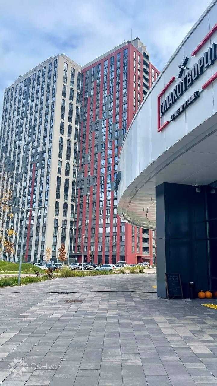 Продаж 2-кім квартири 76м² в ЖК Варшавський плюс