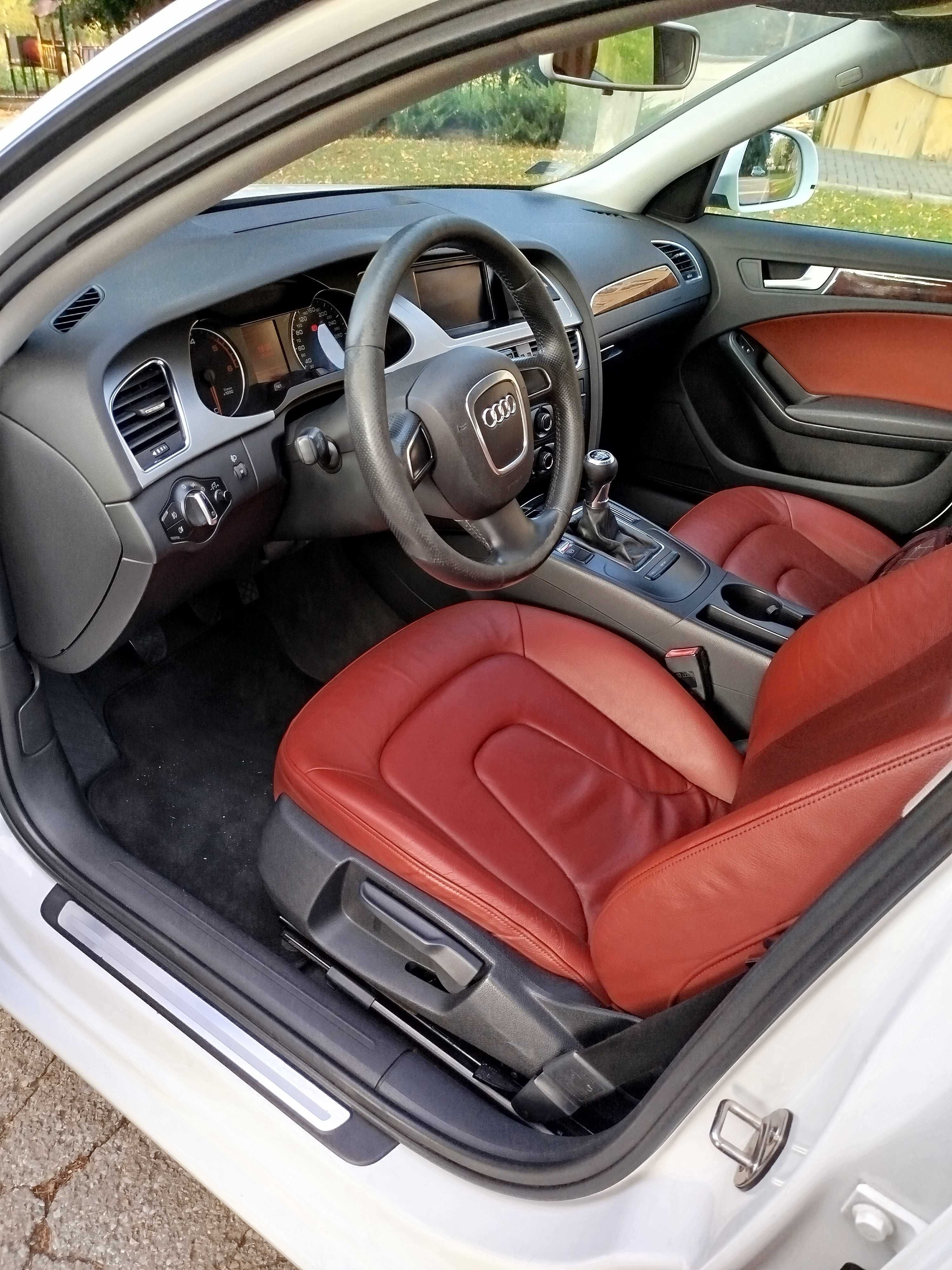 Sprzedam Audi A4 b8